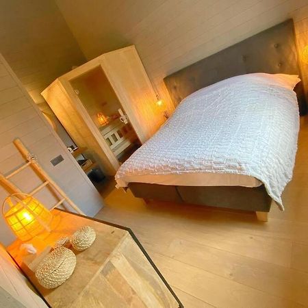 Le Refuge Des Amoureux, Charme Et Confort Welness. Vaux-sur-Sure 外观 照片