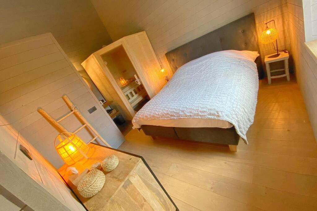 Le Refuge Des Amoureux, Charme Et Confort Welness. Vaux-sur-Sure 外观 照片